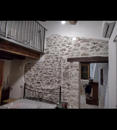 Casa Vacanze Borgo Medievale بيت للعطل *