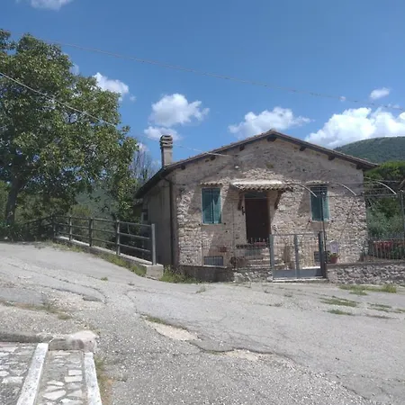 Feriehus Casa Vacanze Borgo Medievale Porzano