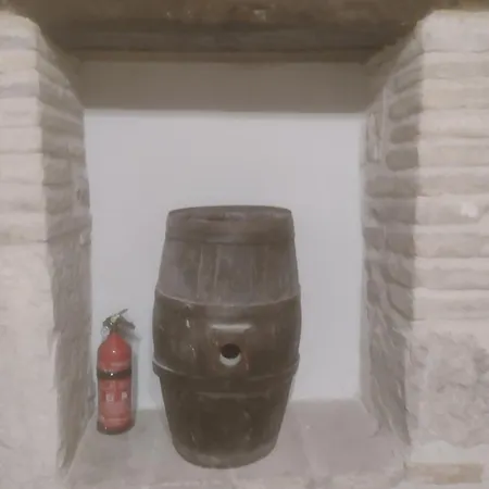 Casa Vacanze Borgo Medievale * Porzano